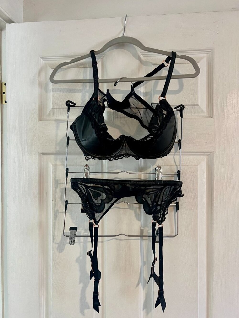 Honey Birdette Black Heart Bra + Garter Set 36D / M